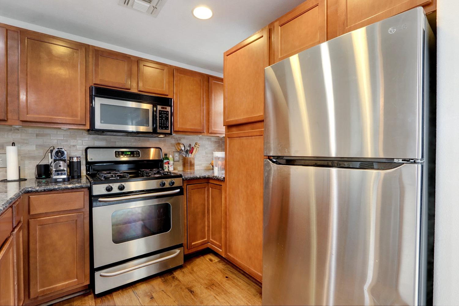 Photo #24: 225014204 Listing: Photo #24