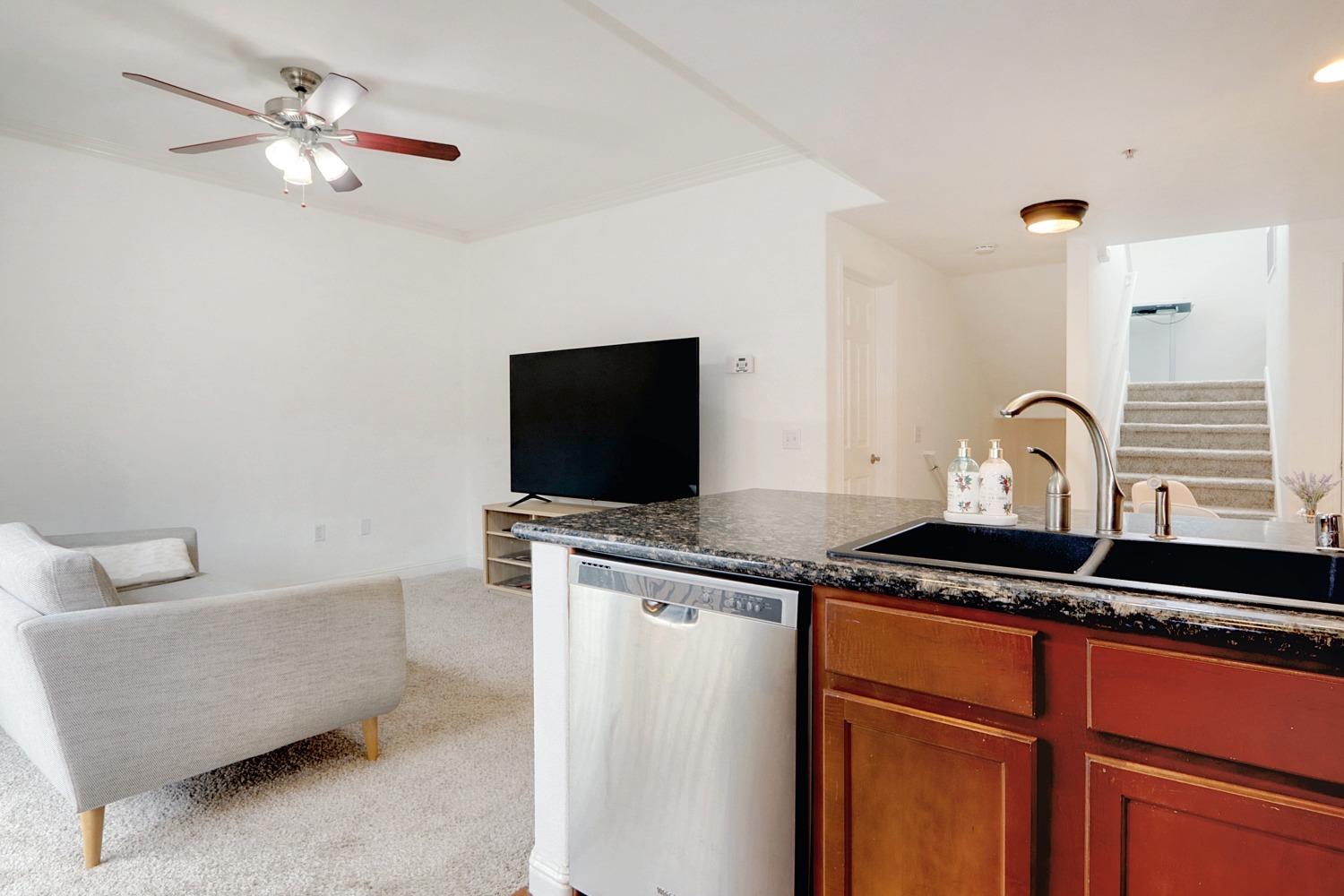 Photo #26: 225014204 Listing: Photo #26