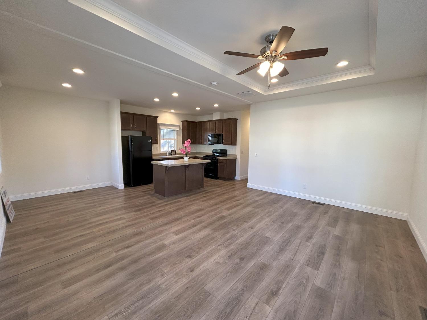Detail Gallery Image 10 of 44 For 3740 Blackwood 61, South Lake Tahoe,  CA 96150 - 3 Beds | 2 Baths