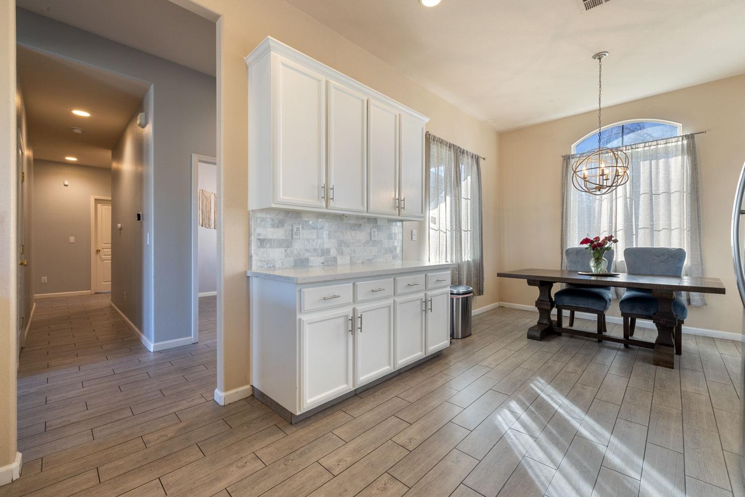 Detail Gallery Image 13 of 36 For 2189 Breiens Way, Stockton,  CA 95209 - 3 Beds | 2 Baths