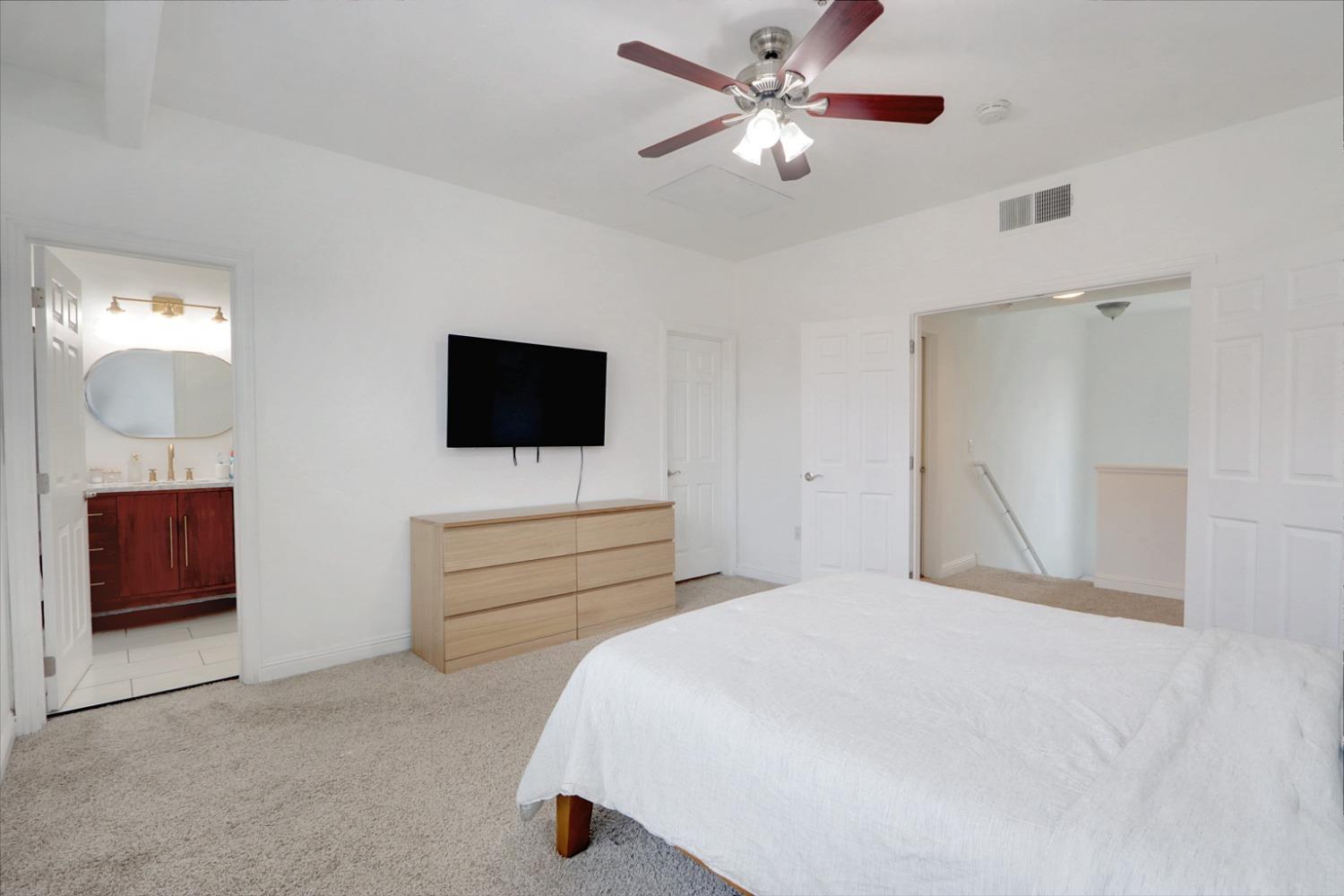 Photo #34: 225014204 Listing: Photo #34