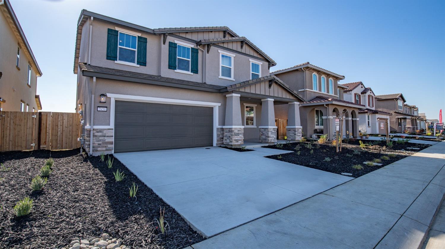 Detail Gallery Image 1 of 50 For 2650 Wisteria Dr, Lodi,  CA 95242 - 4 Beds | 3/1 Baths