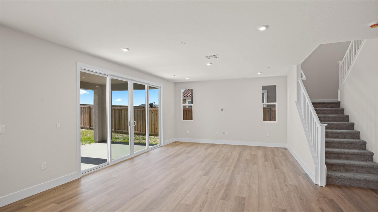 Detail Gallery Image 11 of 50 For 2650 Wisteria Dr, Lodi,  CA 95242 - 4 Beds | 3/1 Baths