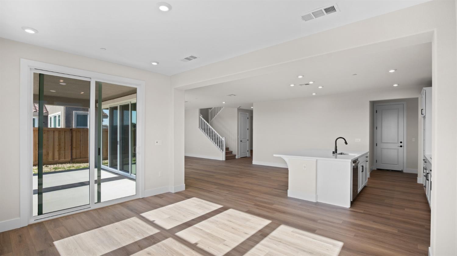 Detail Gallery Image 23 of 50 For 2650 Wisteria Dr, Lodi,  CA 95242 - 4 Beds | 3/1 Baths