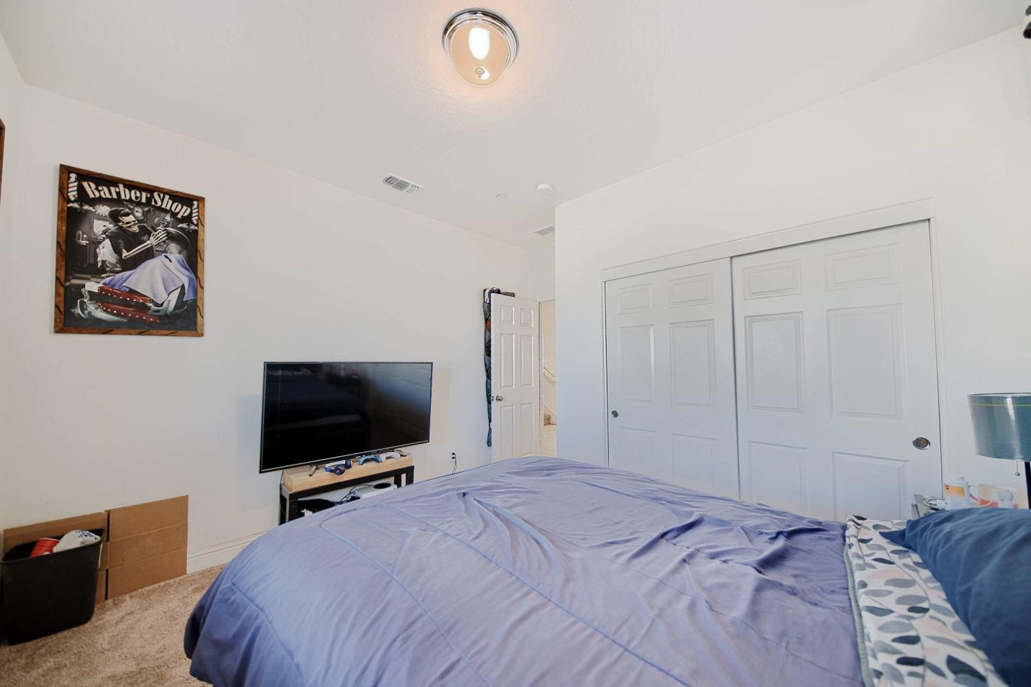 Detail Gallery Image 17 of 97 For 2045 Edwards St, Los Banos,  CA 93635 - 5 Beds | 3/1 Baths