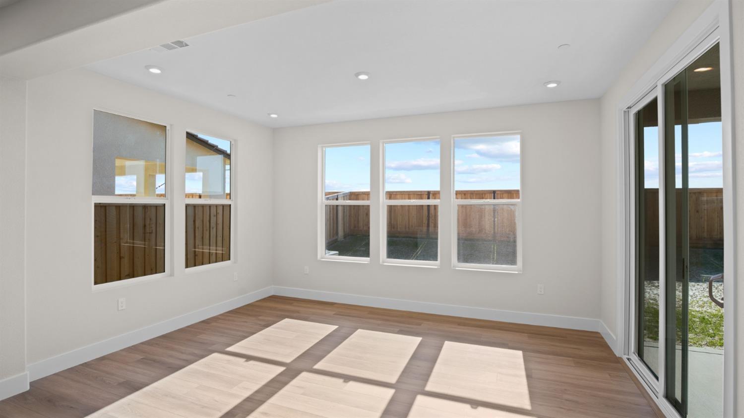 Detail Gallery Image 22 of 50 For 2650 Wisteria Dr, Lodi,  CA 95242 - 4 Beds | 3/1 Baths