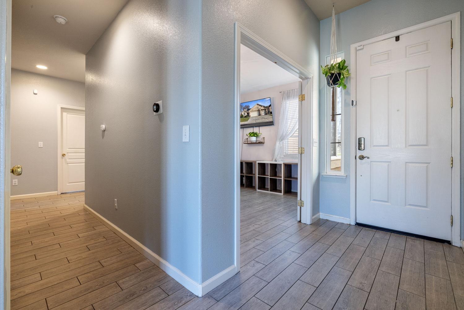 Detail Gallery Image 21 of 36 For 2189 Breiens Way, Stockton,  CA 95209 - 3 Beds | 2 Baths