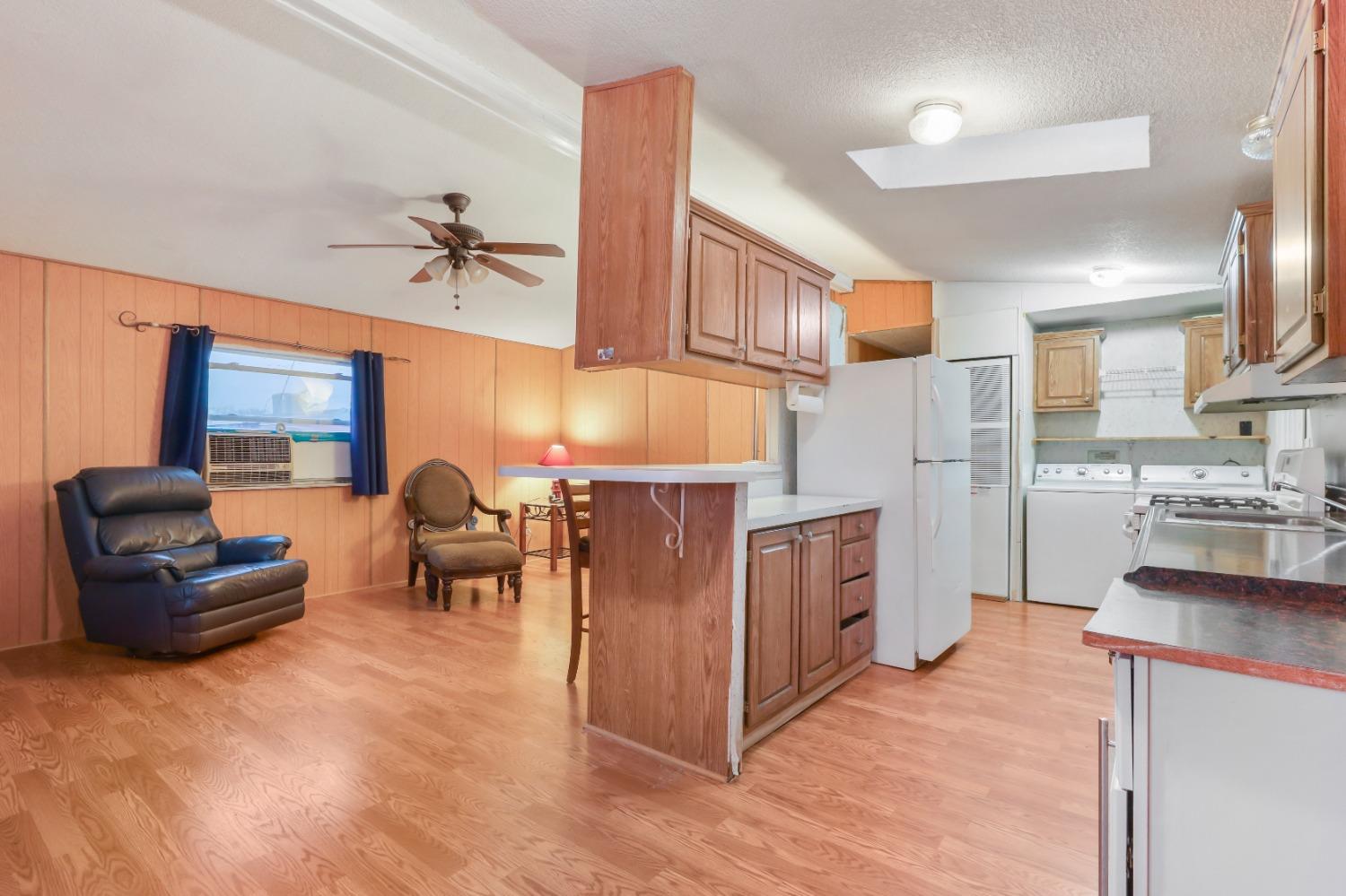 Detail Gallery Image 9 of 21 For 2340 Sanguinetti Ln 130, Stockton,  CA 95205 - 3 Beds | 2 Baths