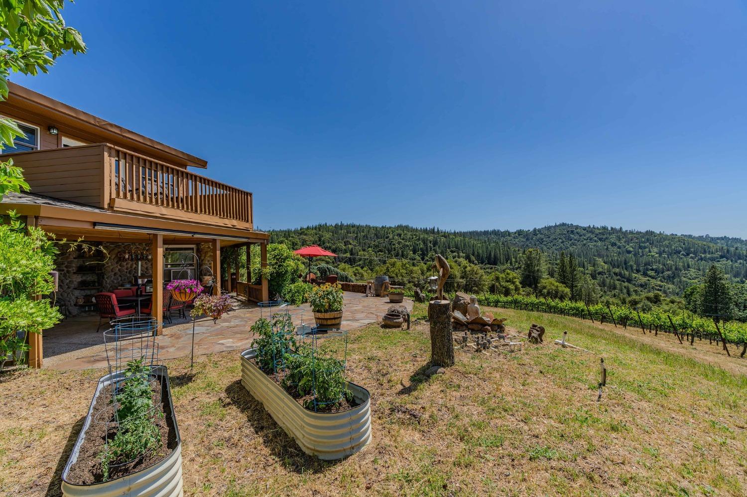 Detail Gallery Image 20 of 88 For 7201 Happy Valley Rd, Somerset,  CA 95684 - 4 Beds | 3/1 Baths