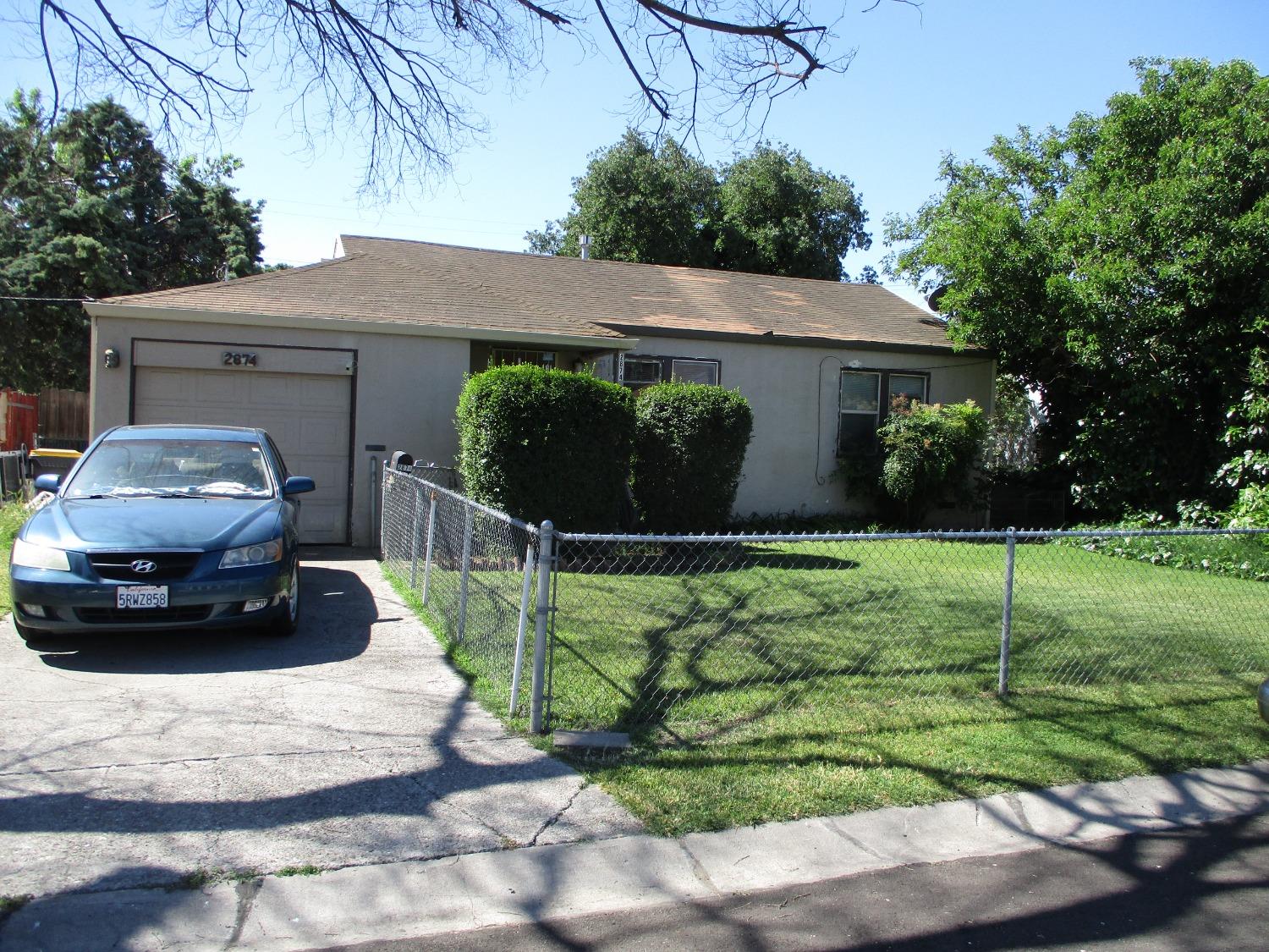 Detail Gallery Image 1 of 1 For 2874 Raymond Ave, Stockton,  CA 95203 - 2 Beds | 1 Baths