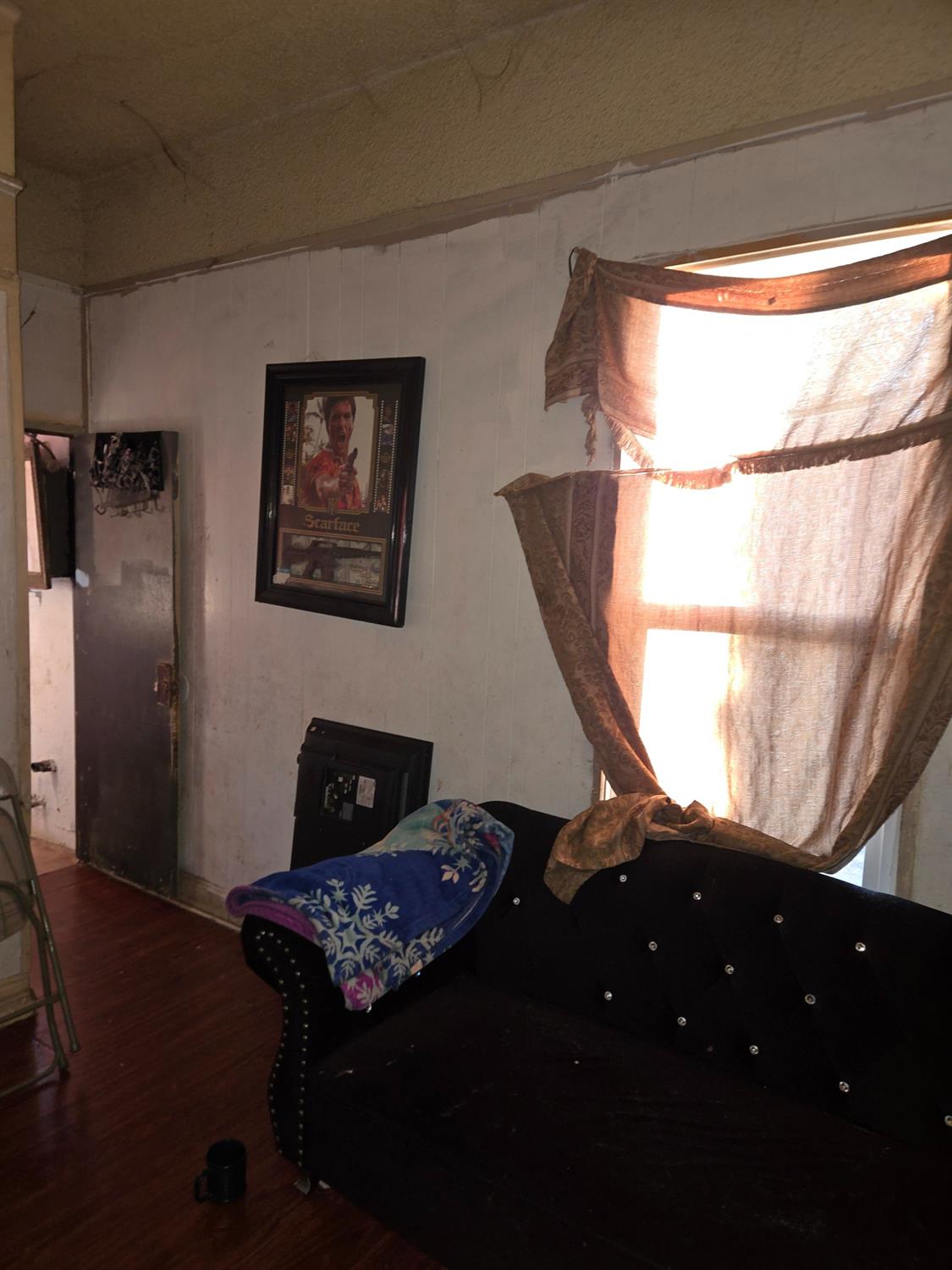 Detail Gallery Image 11 of 11 For 210 E 5th St, Stockton,  CA 95206 - 2 Beds | 1 Baths