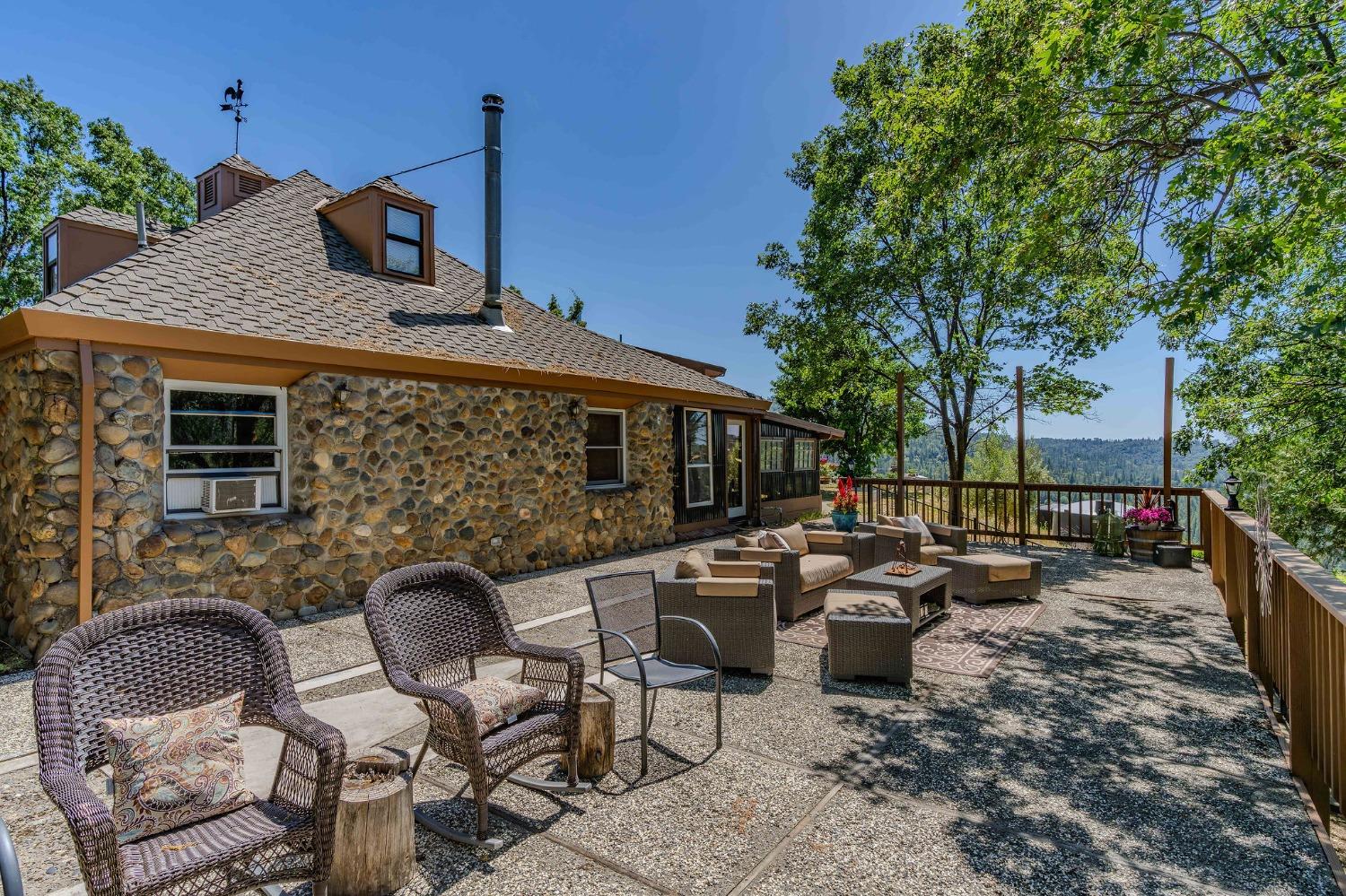 Detail Gallery Image 17 of 88 For 7201 Happy Valley Rd, Somerset,  CA 95684 - 4 Beds | 3/1 Baths