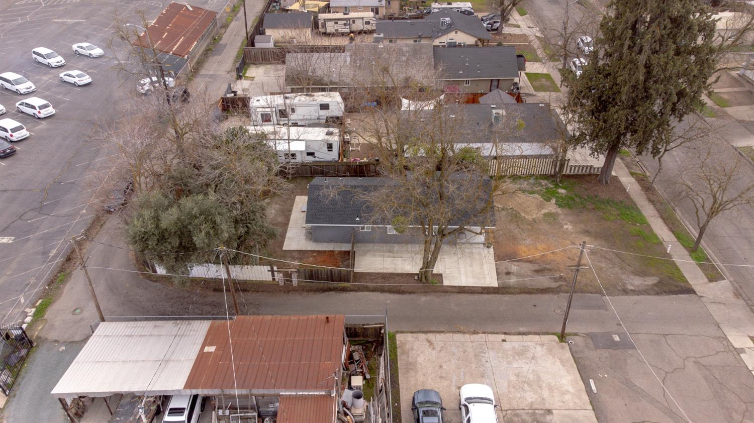 Bodem Street, Modesto, California image 31