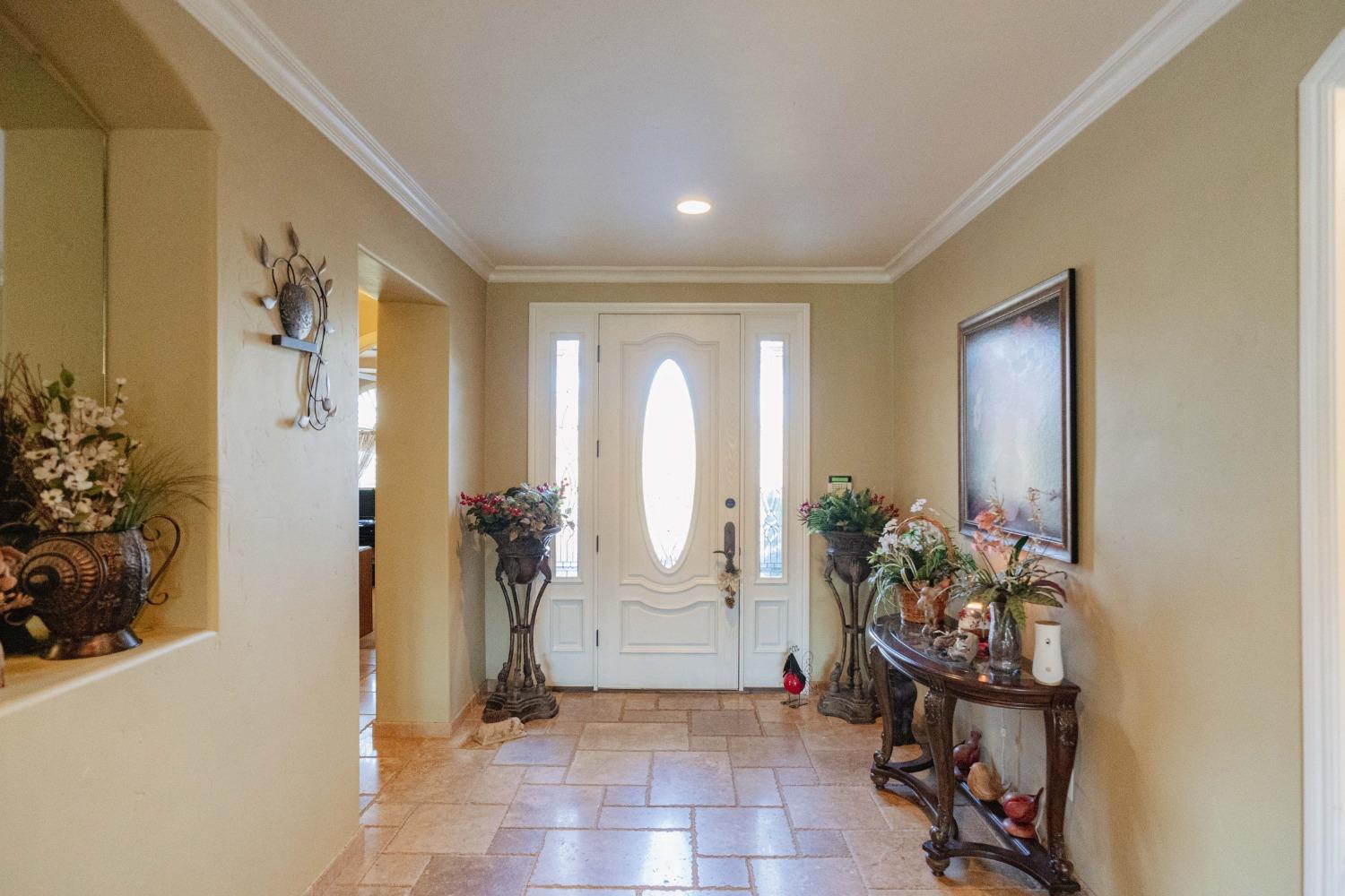 Detail Gallery Image 3 of 73 For 6839 Mercedes Ave, Winton,  CA 95388 - 3 Beds | 3 Baths