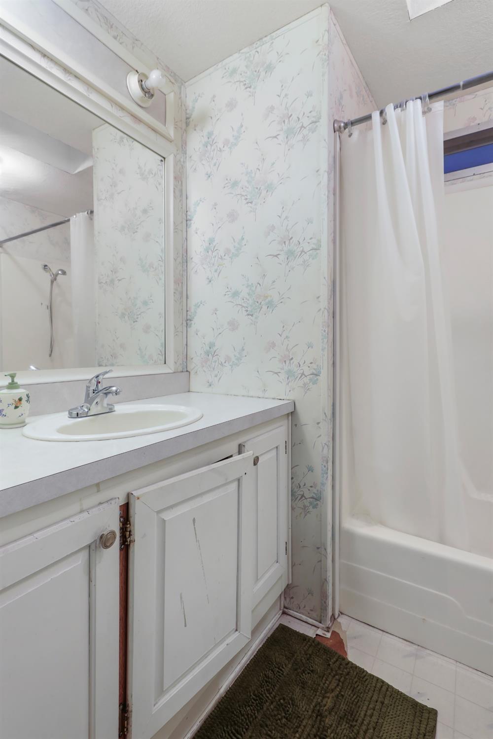 Detail Gallery Image 16 of 21 For 2340 Sanguinetti Ln 130, Stockton,  CA 95205 - 3 Beds | 2 Baths