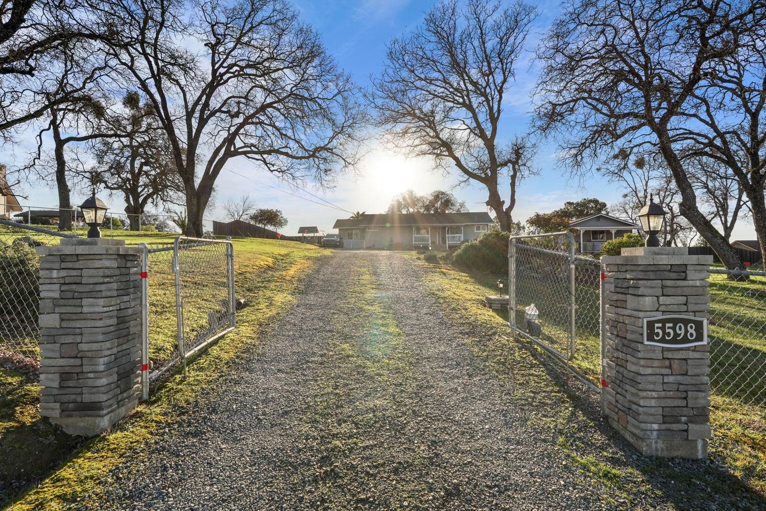 Detail Gallery Image 1 of 1 For 5598 Cox Dr, Valley Springs,  CA 95252 - 3 Beds | 2 Baths