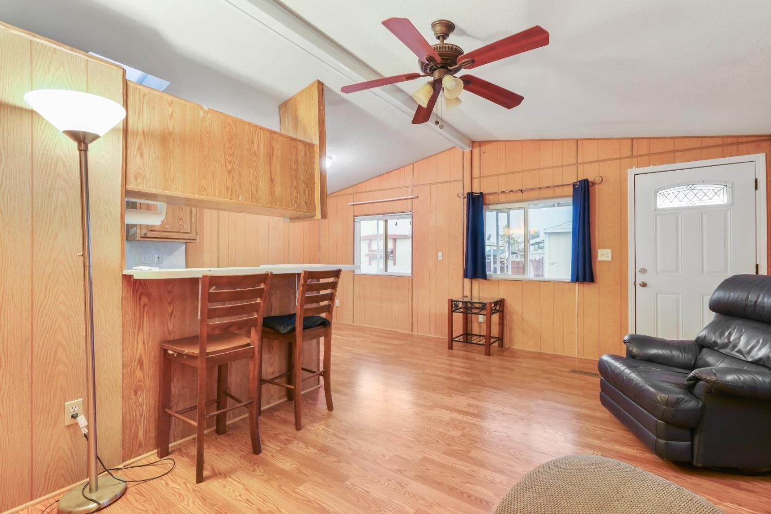 Detail Gallery Image 7 of 21 For 2340 Sanguinetti Ln 130, Stockton,  CA 95205 - 3 Beds | 2 Baths