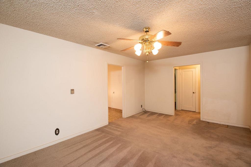 Detail Gallery Image 5 of 34 For 337 N 7th Ave, Oakdale,  CA 95361 - 3 Beds | 2 Baths