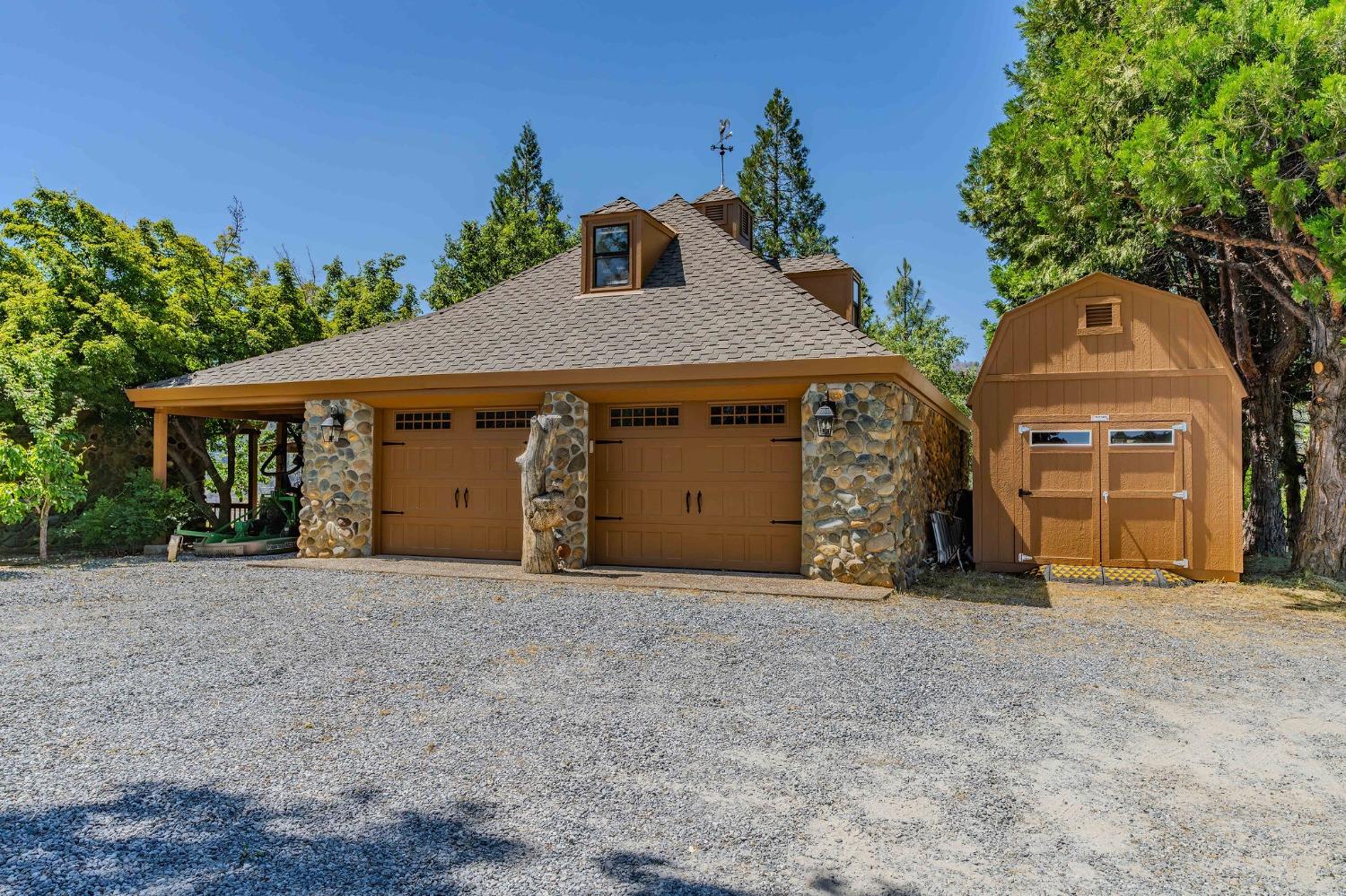 Detail Gallery Image 33 of 88 For 7201 Happy Valley Rd, Somerset,  CA 95684 - 4 Beds | 3/1 Baths