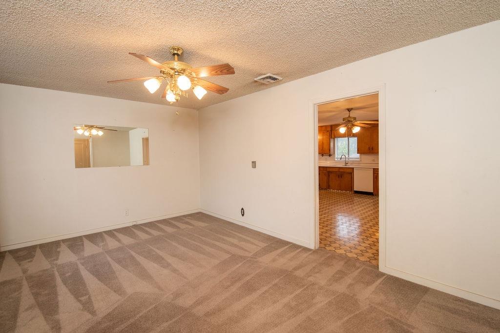 Detail Gallery Image 7 of 34 For 337 N 7th Ave, Oakdale,  CA 95361 - 3 Beds | 2 Baths