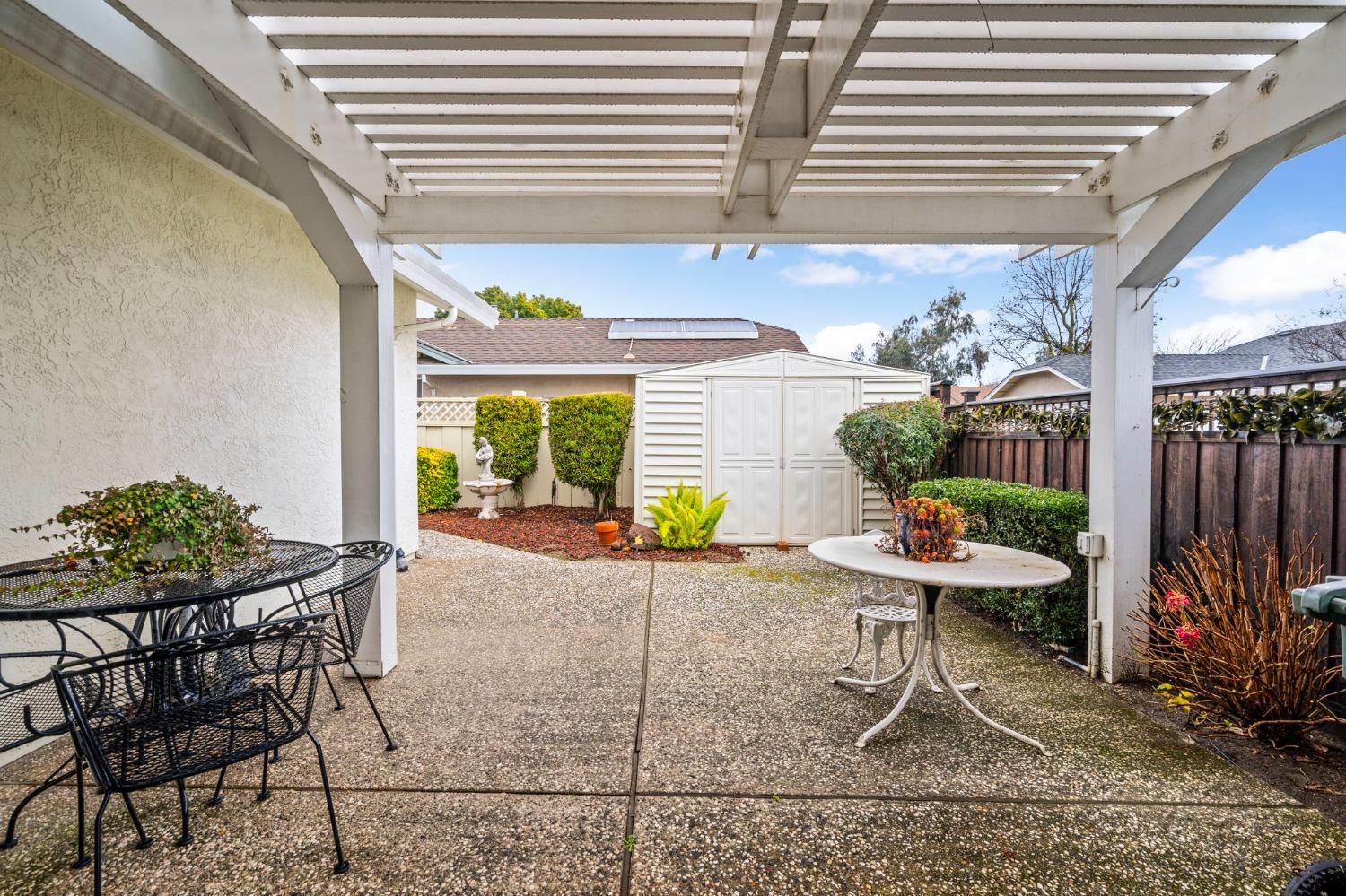 Detail Gallery Image 34 of 43 For 2174 Brigadoon Walk, Manteca,  CA 95336 - 2 Beds | 2 Baths