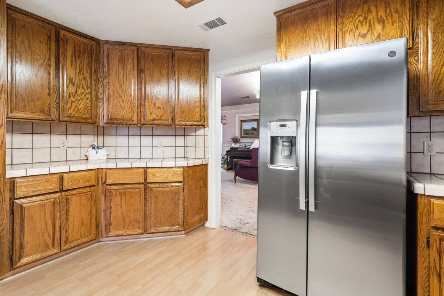Detail Gallery Image 16 of 43 For 2174 Brigadoon Walk, Manteca,  CA 95336 - 2 Beds | 2 Baths