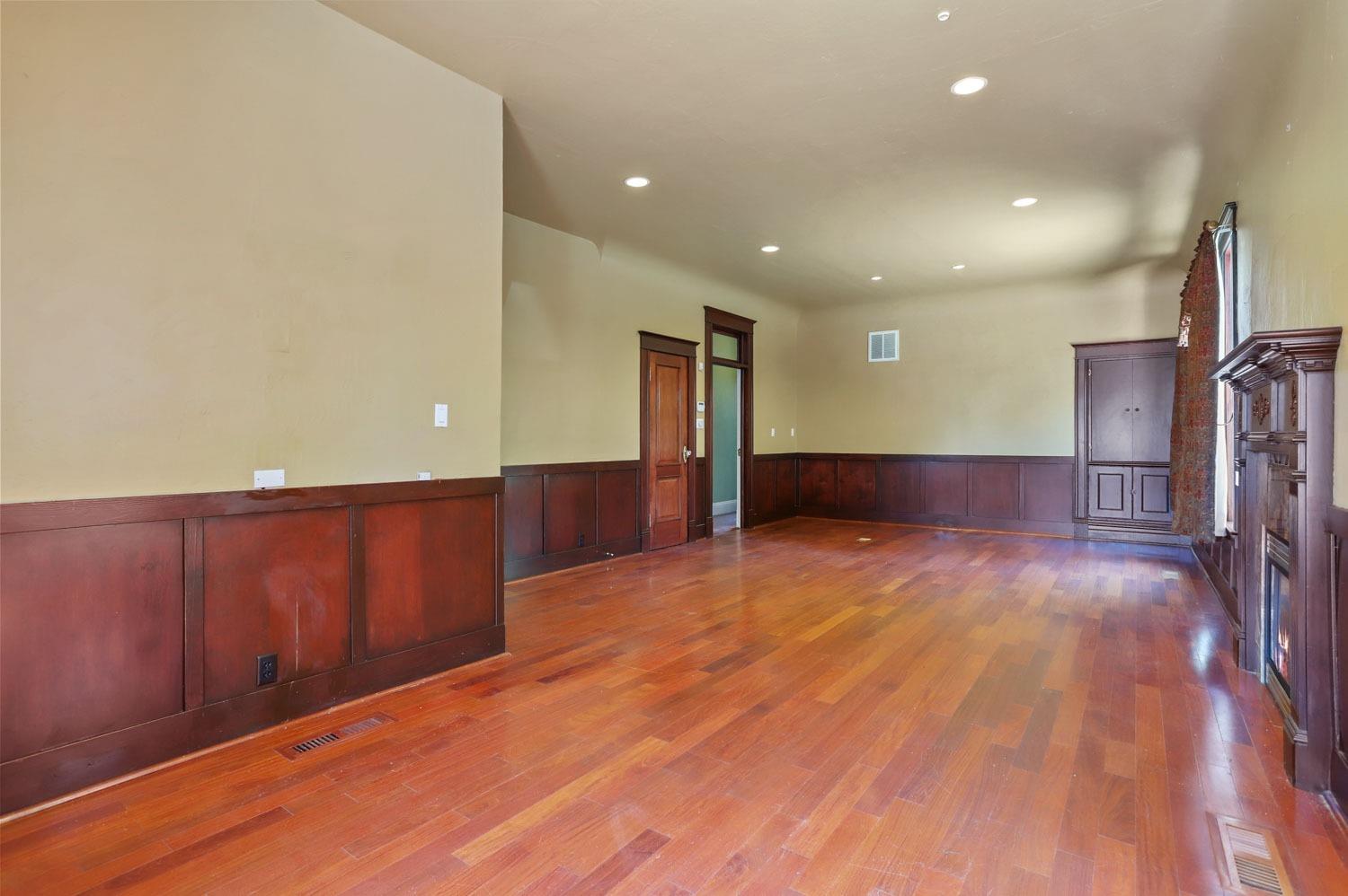 Detail Gallery Image 10 of 62 For 335 N 3rd Ave, Oakdale,  CA 95361 - – Beds | – Baths