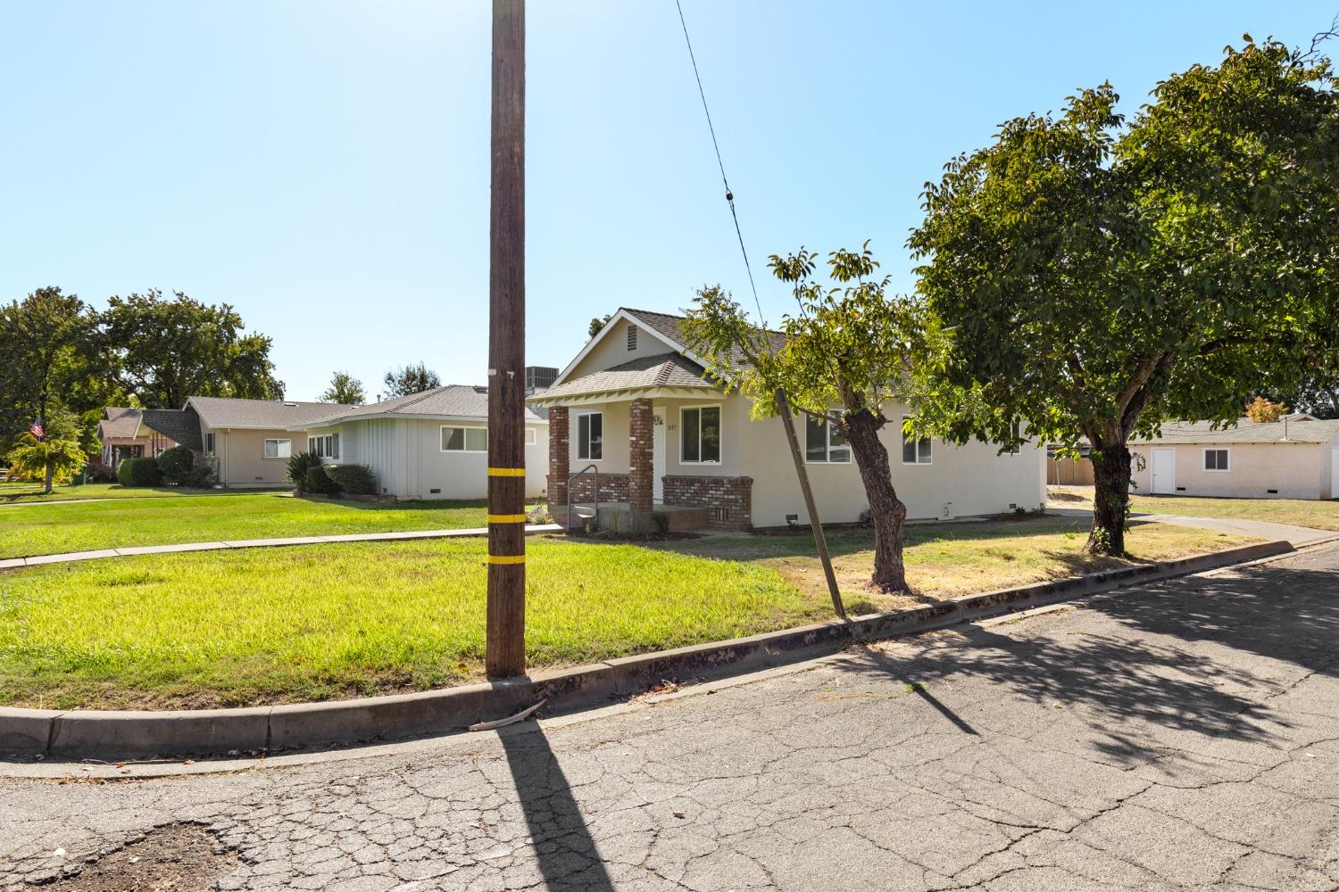 Indiana Street, Gridley, California image 3