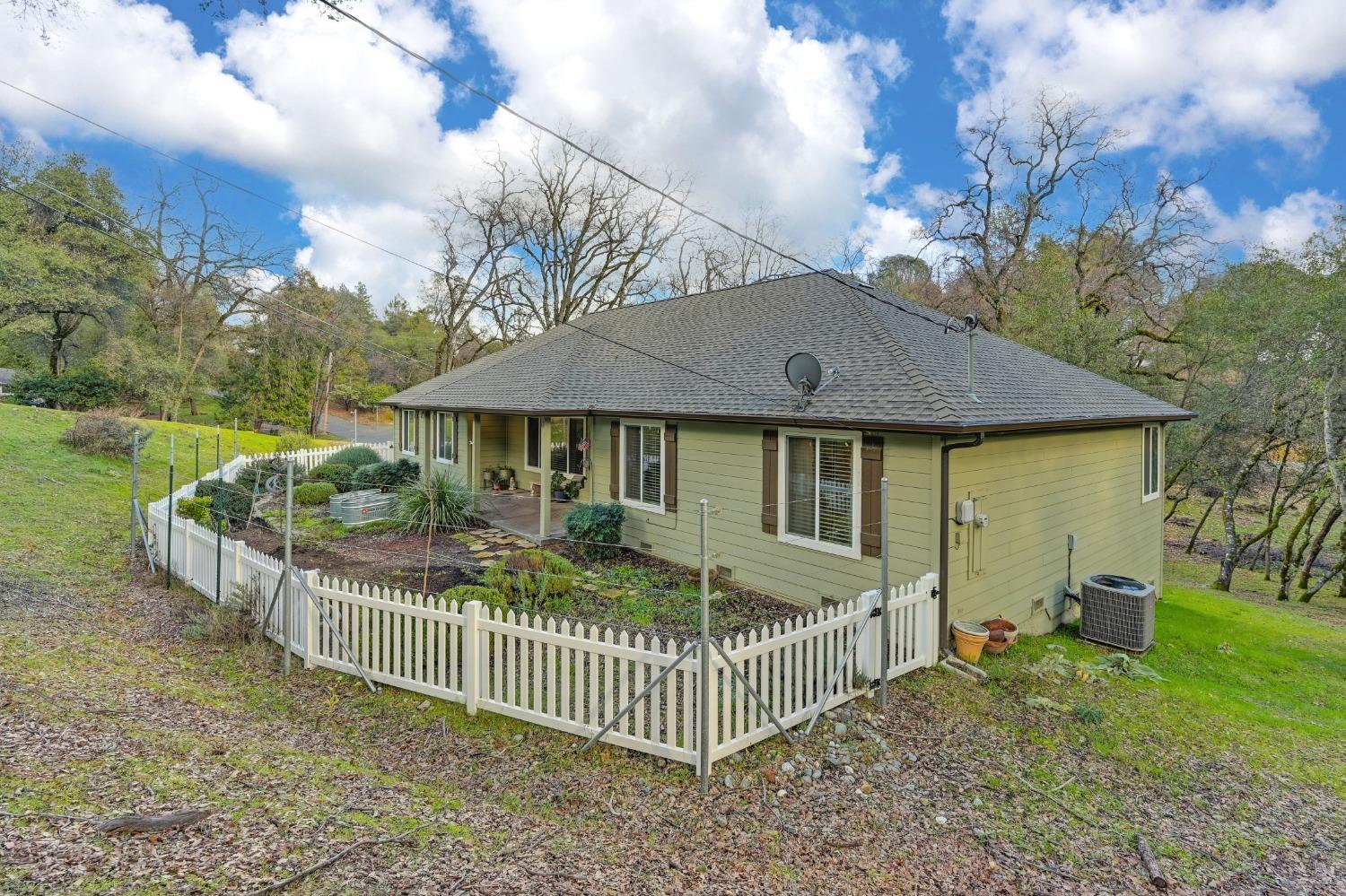 Detail Gallery Image 60 of 67 For 664 N. Circle, Diamond Springs,  CA 95619 - 3 Beds | 2 Baths