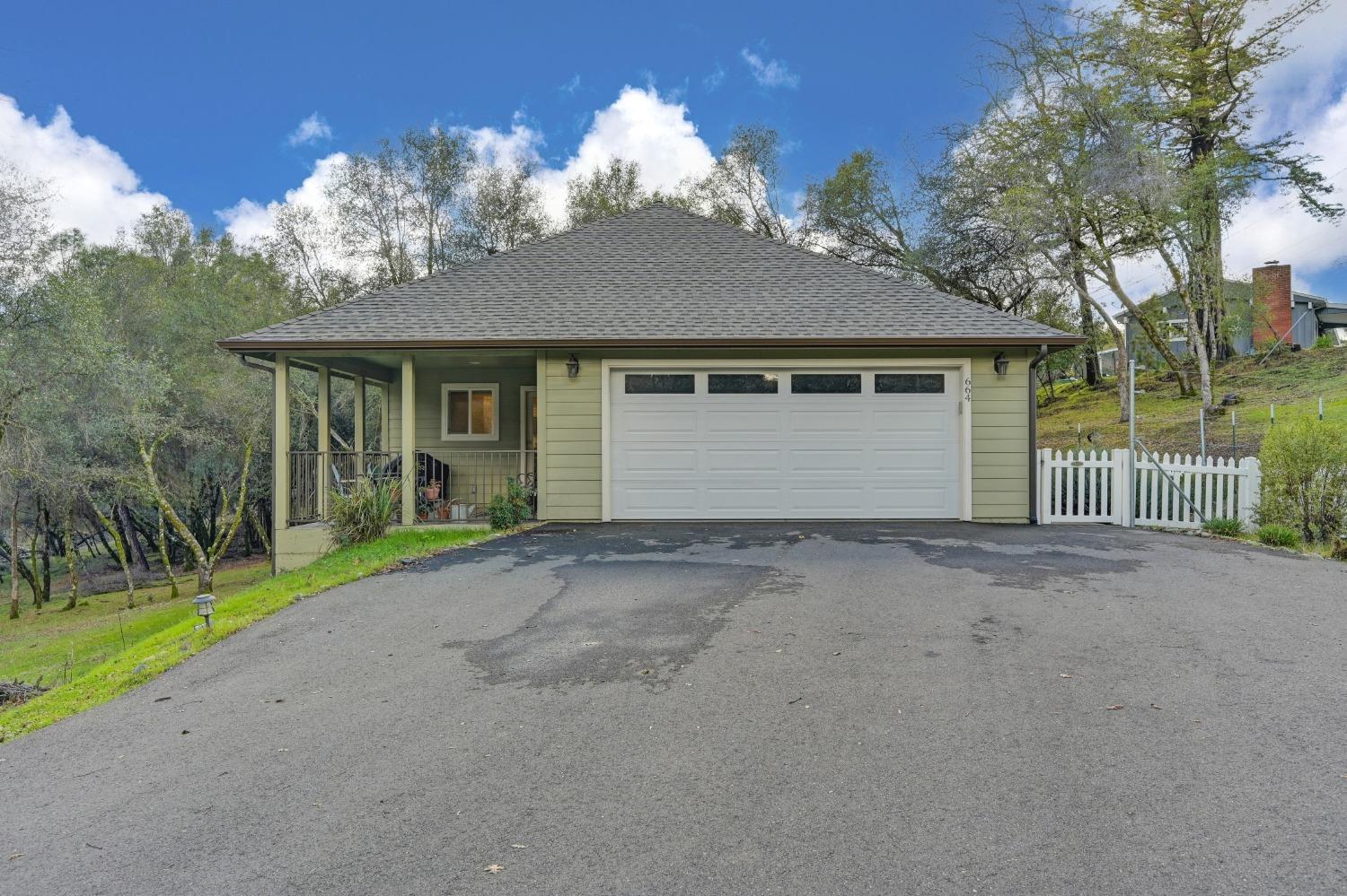 Detail Gallery Image 57 of 67 For 664 N. Circle, Diamond Springs,  CA 95619 - 3 Beds | 2 Baths