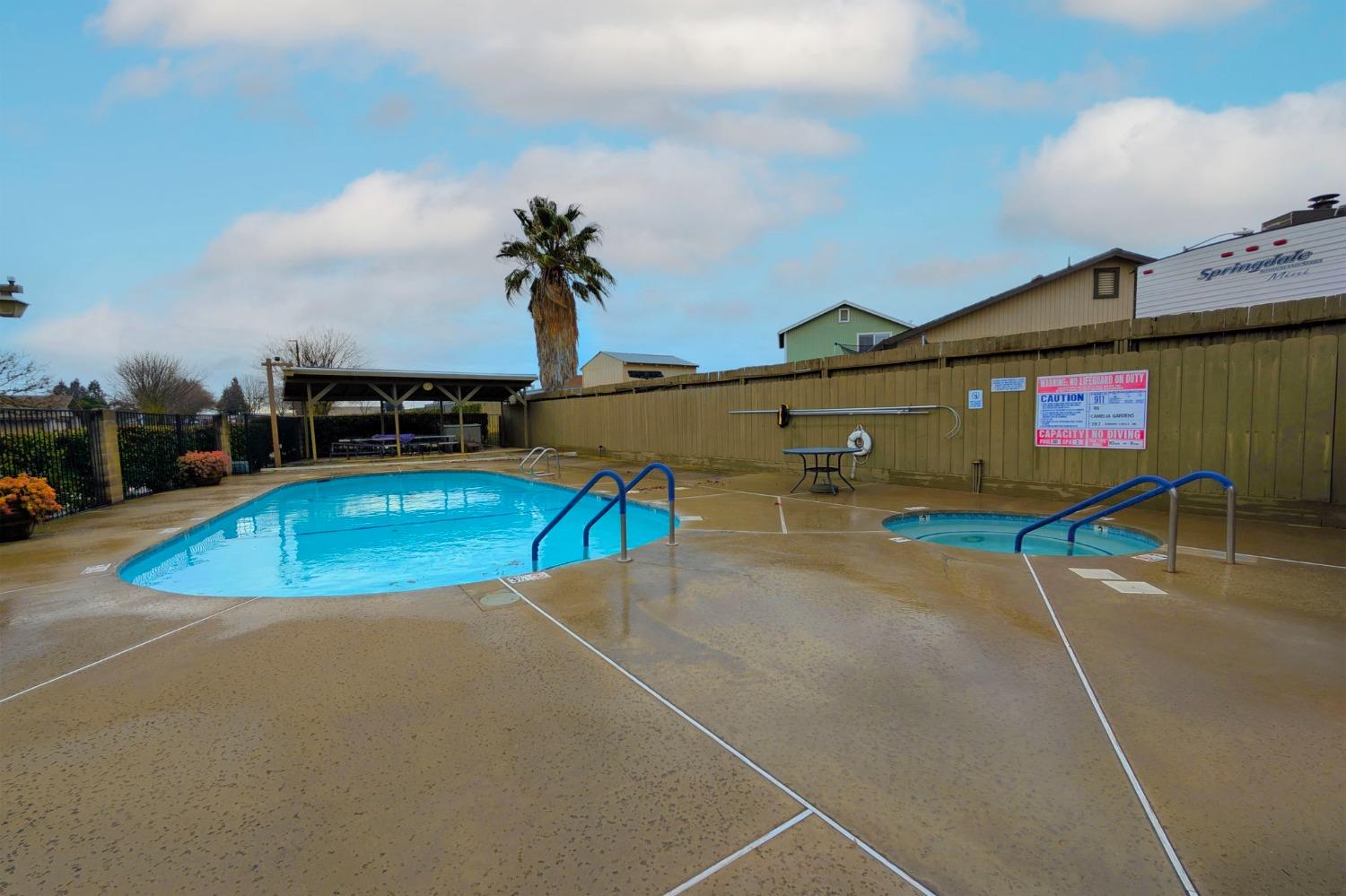 Detail Gallery Image 40 of 43 For 2174 Brigadoon Walk, Manteca,  CA 95336 - 2 Beds | 2 Baths