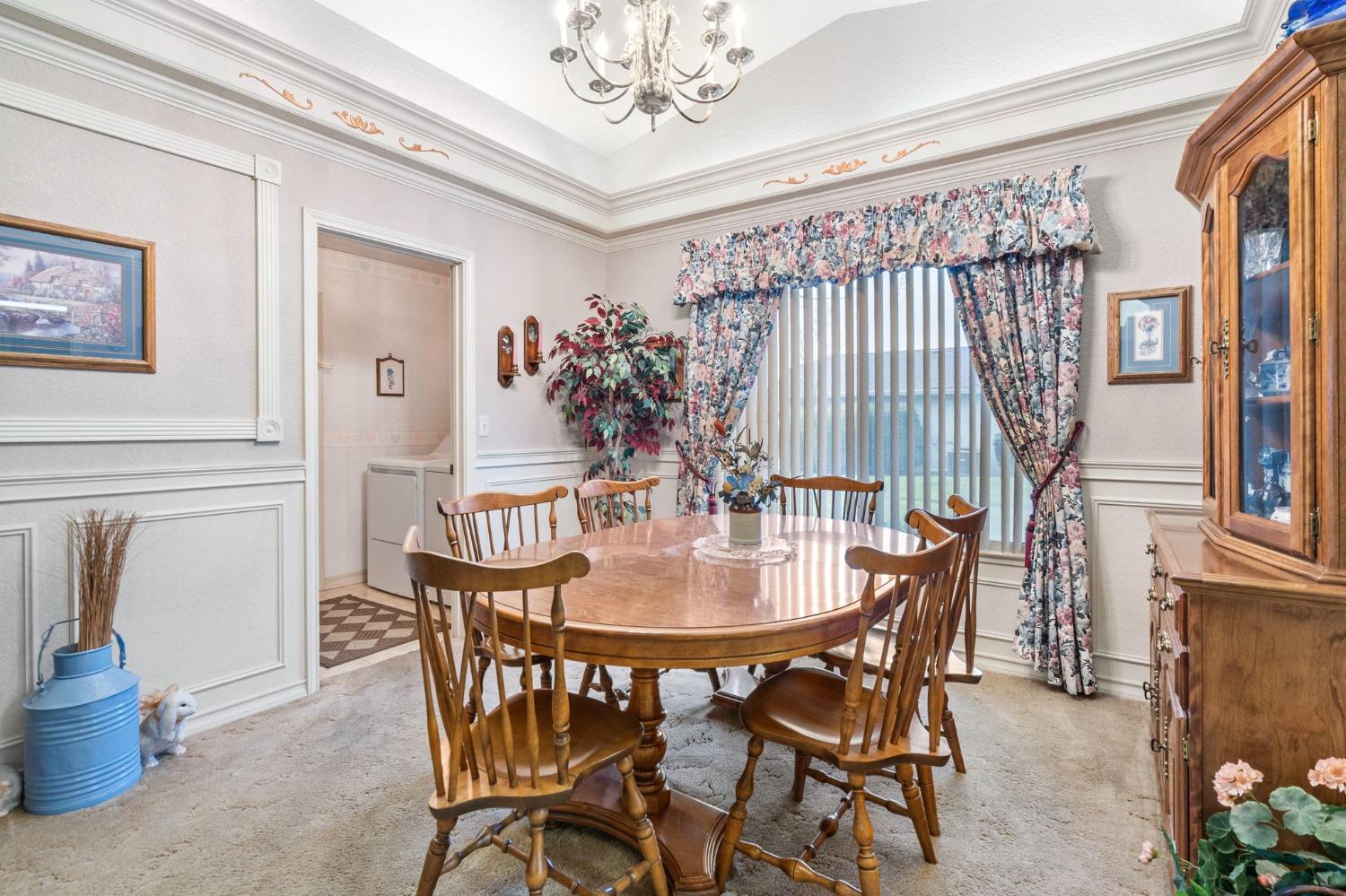 Detail Gallery Image 13 of 43 For 2174 Brigadoon Walk, Manteca,  CA 95336 - 2 Beds | 2 Baths