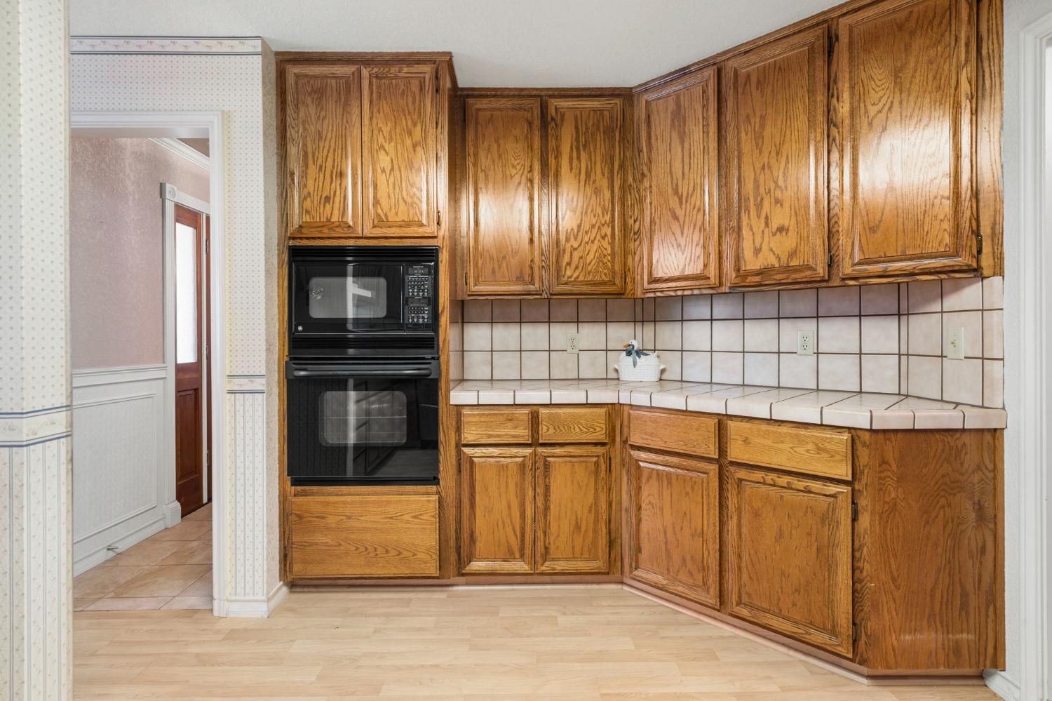 Detail Gallery Image 17 of 43 For 2174 Brigadoon Walk, Manteca,  CA 95336 - 2 Beds | 2 Baths