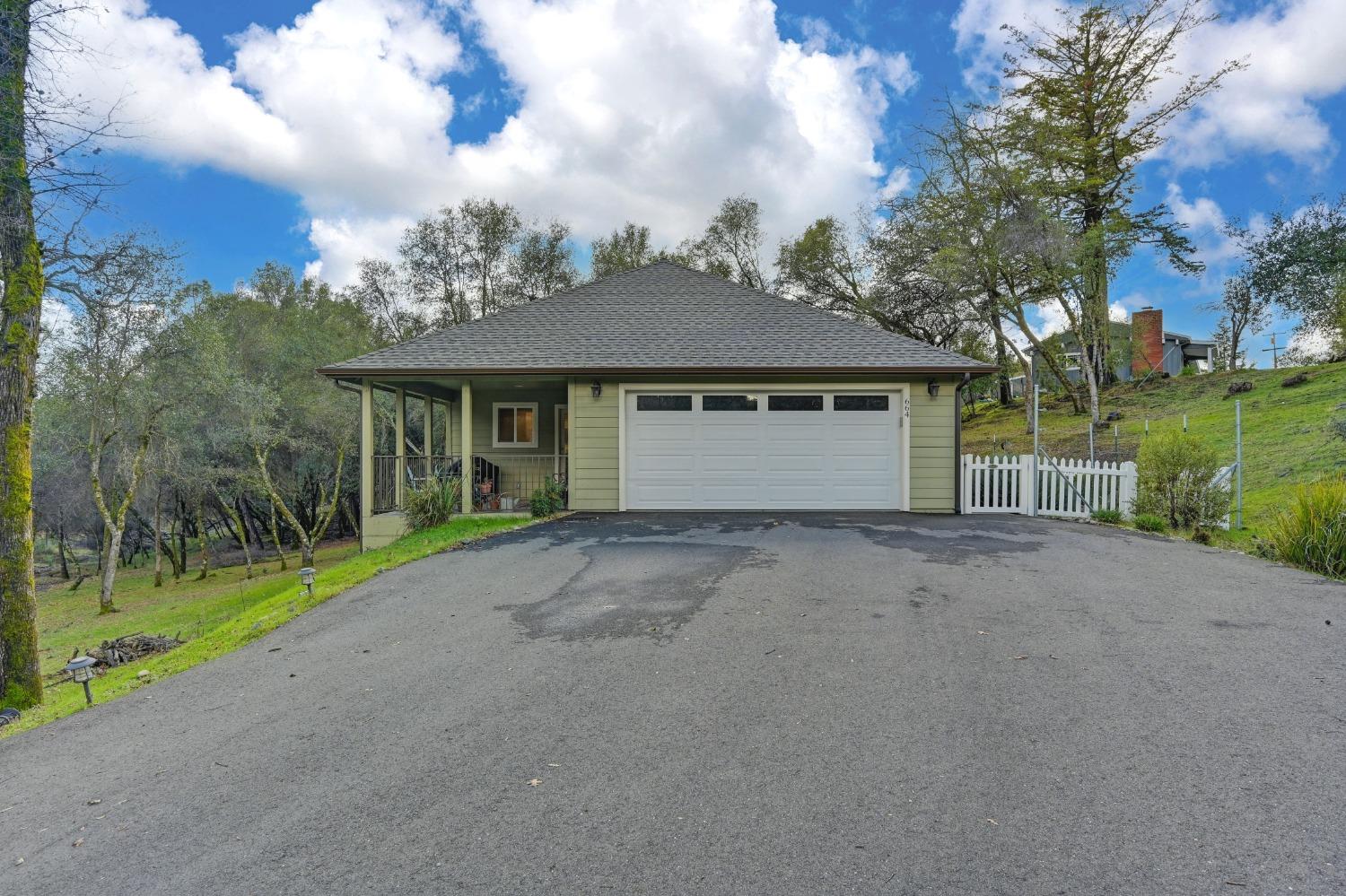 Detail Gallery Image 56 of 67 For 664 N. Circle, Diamond Springs,  CA 95619 - 3 Beds | 2 Baths