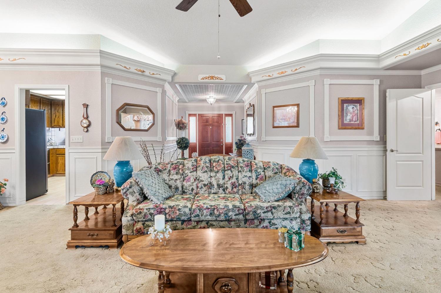 Detail Gallery Image 10 of 43 For 2174 Brigadoon Walk, Manteca,  CA 95336 - 2 Beds | 2 Baths