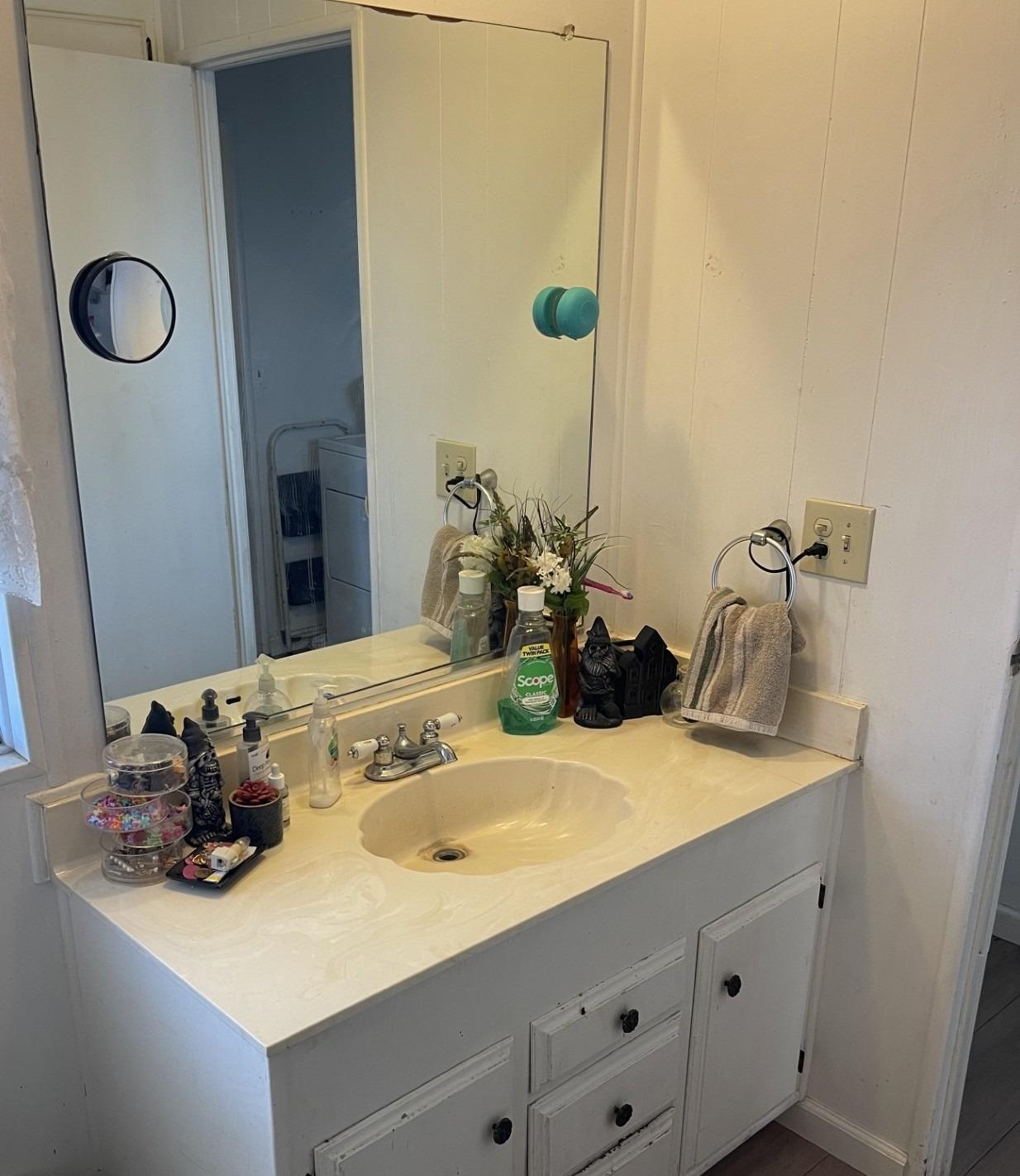Detail Gallery Image 11 of 12 For 8200 Jantzen Rd, Modesto,  CA 95357 - 3 Beds | 2 Baths