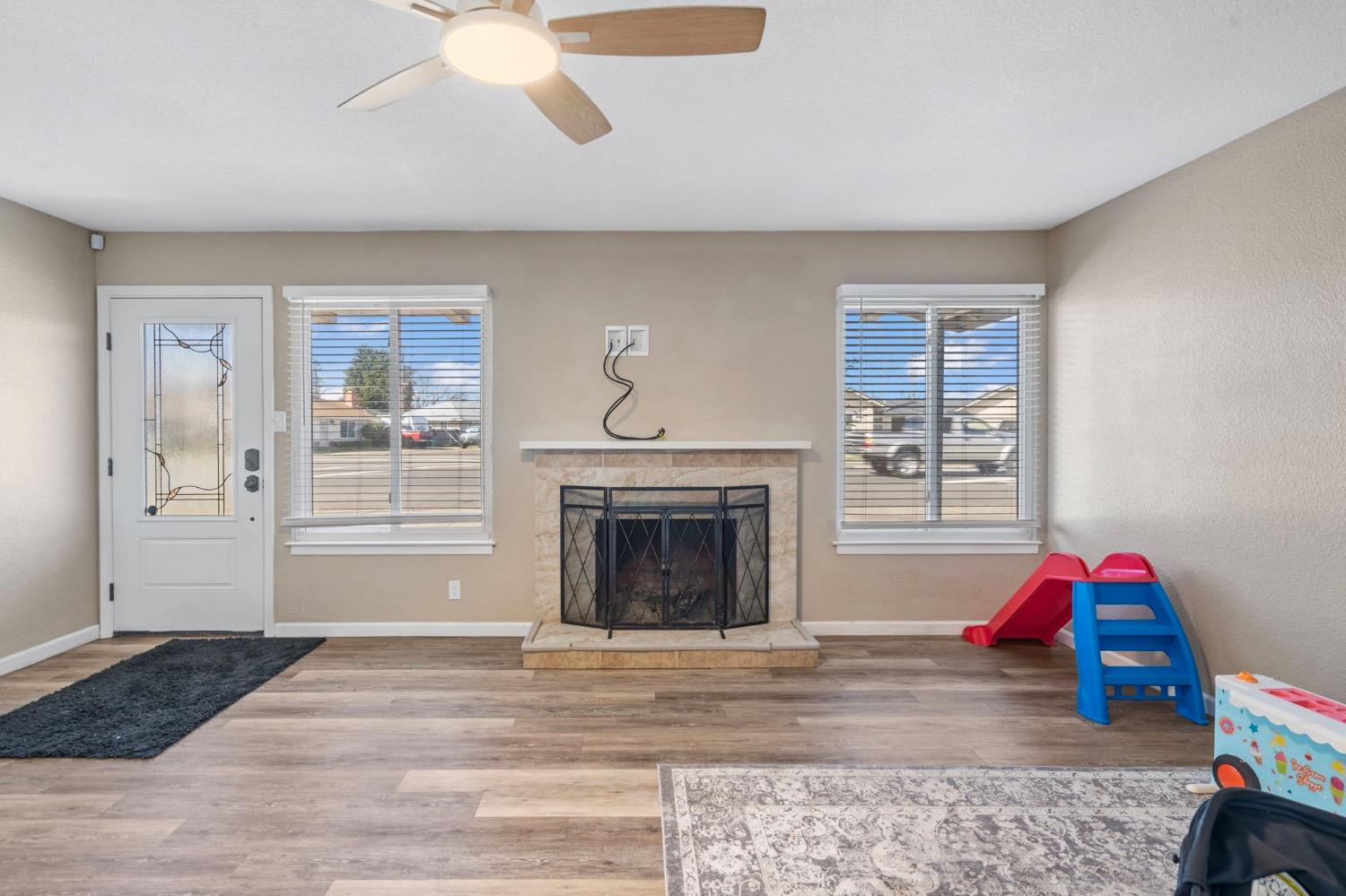Detail Gallery Image 36 of 45 For 620 N Ham Ln, Lodi,  CA 95242 - 3 Beds | 2 Baths