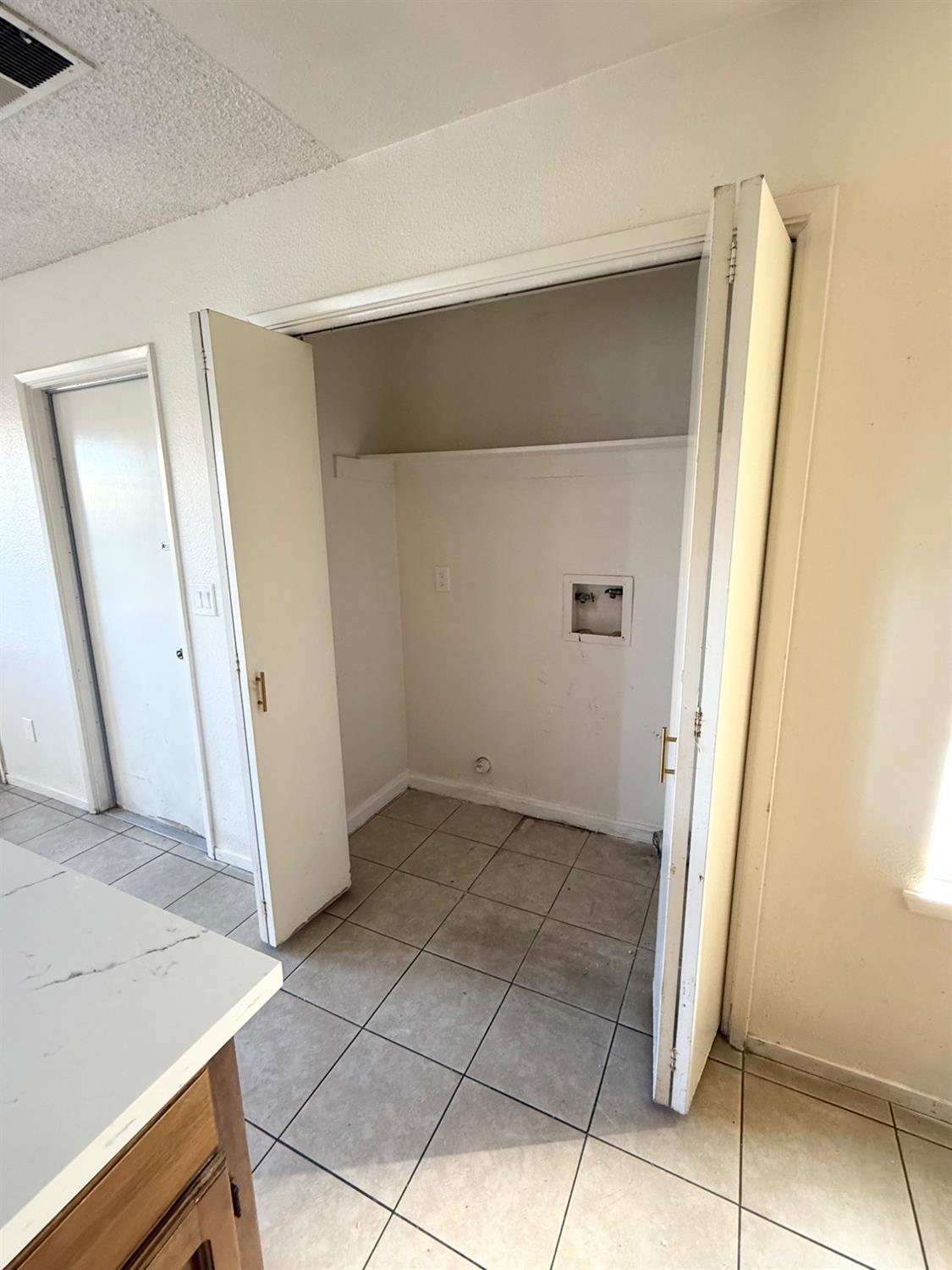 Detail Gallery Image 15 of 42 For 1651 Moffett Rd, Ceres,  CA 95307 - – Beds | – Baths