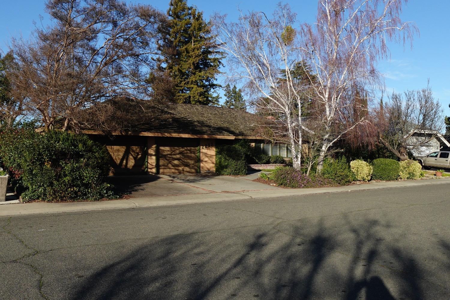 Cherry Tree Lane, Riverbank, California image 3