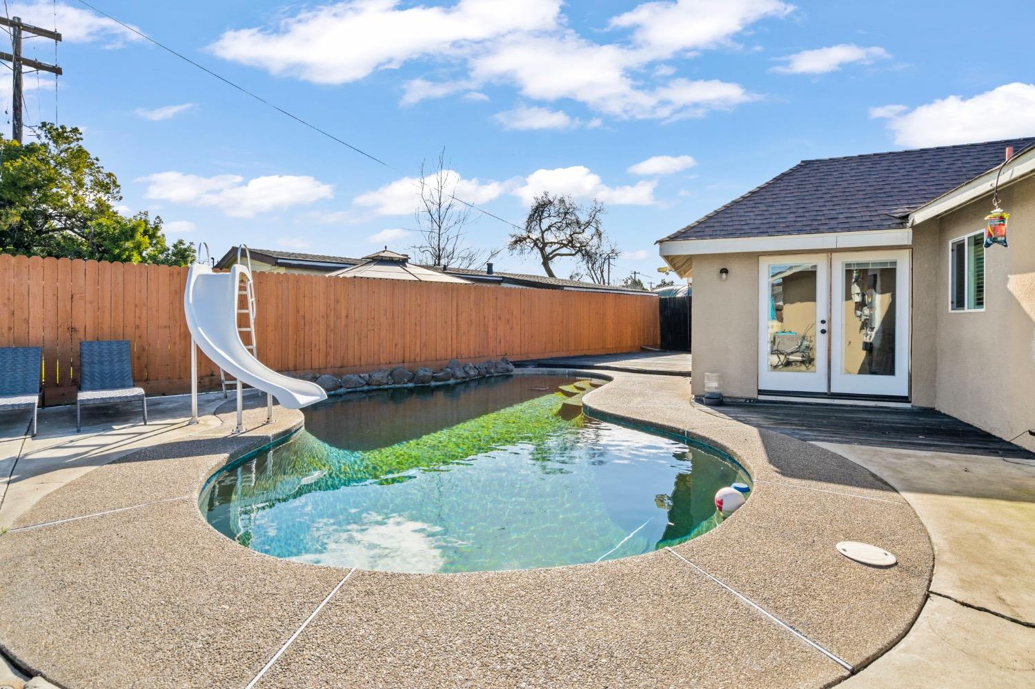 Detail Gallery Image 15 of 45 For 620 N Ham Ln, Lodi,  CA 95242 - 3 Beds | 2 Baths