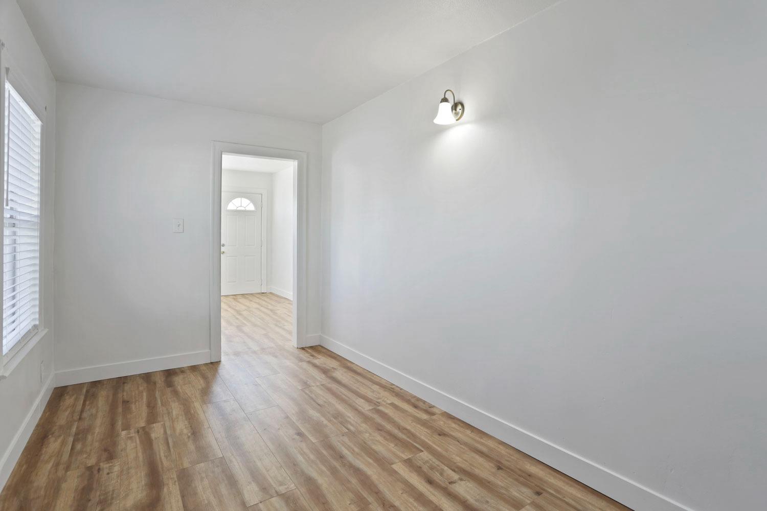 Detail Gallery Image 11 of 25 For 229 Flora St, Lodi,  CA 95240 - 2 Beds | 1 Baths
