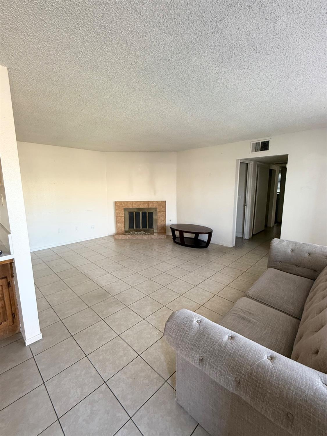 Detail Gallery Image 18 of 42 For 1651 Moffett Rd, Ceres,  CA 95307 - – Beds | – Baths