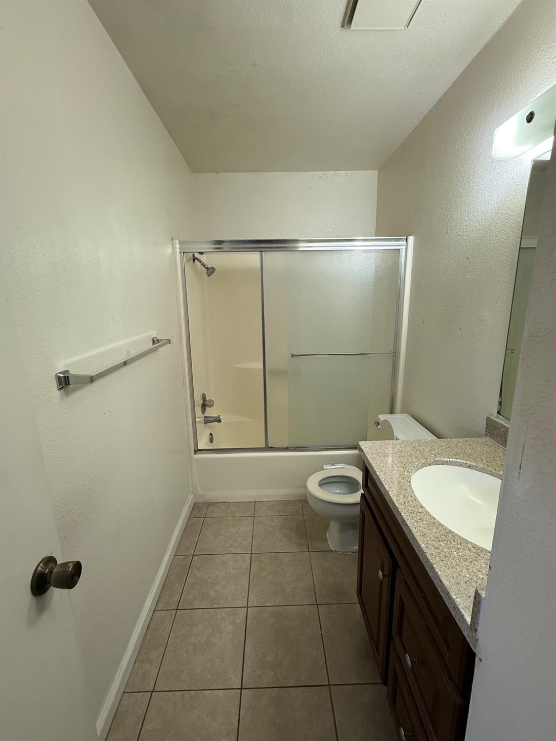 Detail Gallery Image 23 of 42 For 1651 Moffett Rd, Ceres,  CA 95307 - – Beds | – Baths