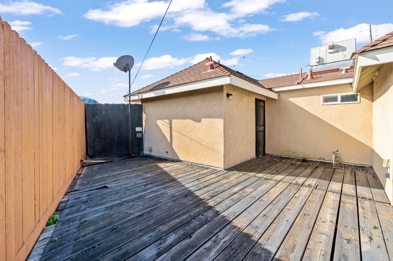 Detail Gallery Image 13 of 45 For 620 N Ham Ln, Lodi,  CA 95242 - 3 Beds | 2 Baths
