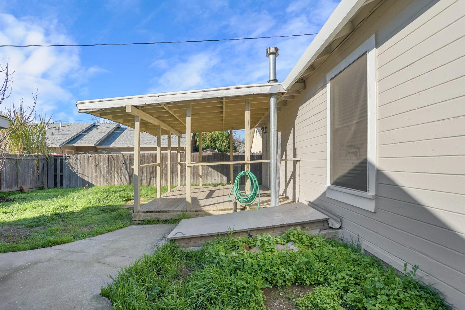 Detail Gallery Image 23 of 25 For 229 Flora St, Lodi,  CA 95240 - 2 Beds | 1 Baths