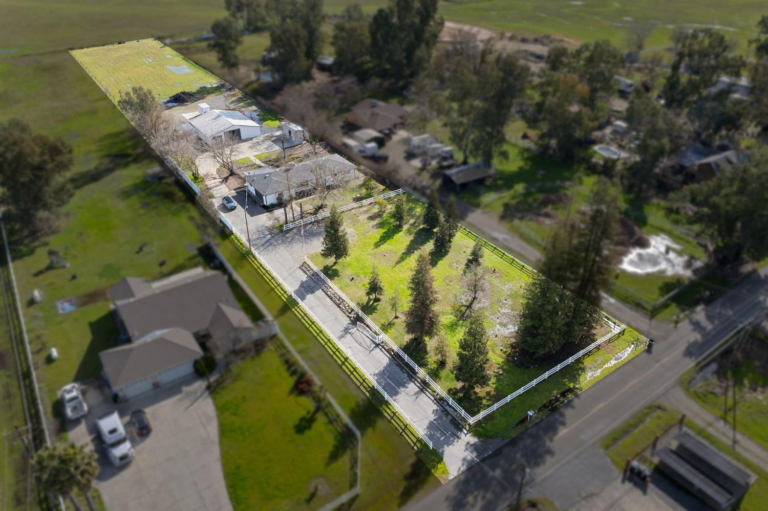 Detail Gallery Image 1 of 1 For 8536 El Verano Ave, Elverta,  CA 95626 - 4 Beds | 2 Baths