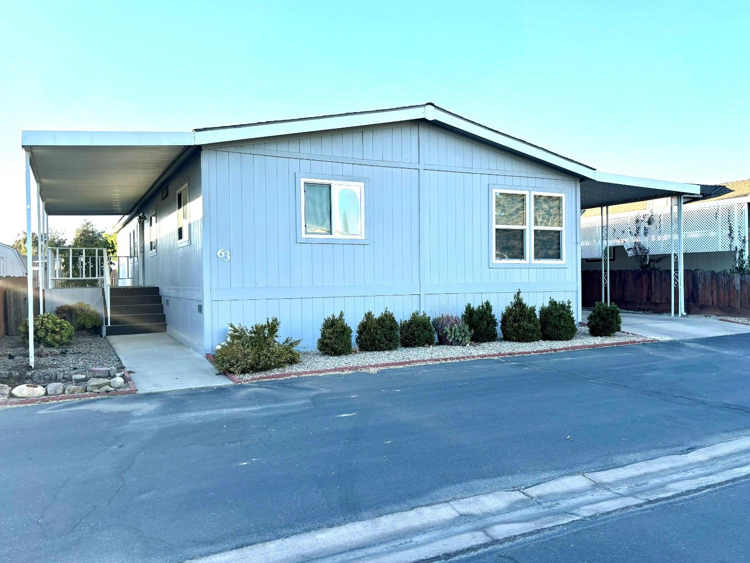 Detail Gallery Image 2 of 23 For 19667 American Ave 63, Hilmar,  CA 95324 - 3 Beds | 2 Baths