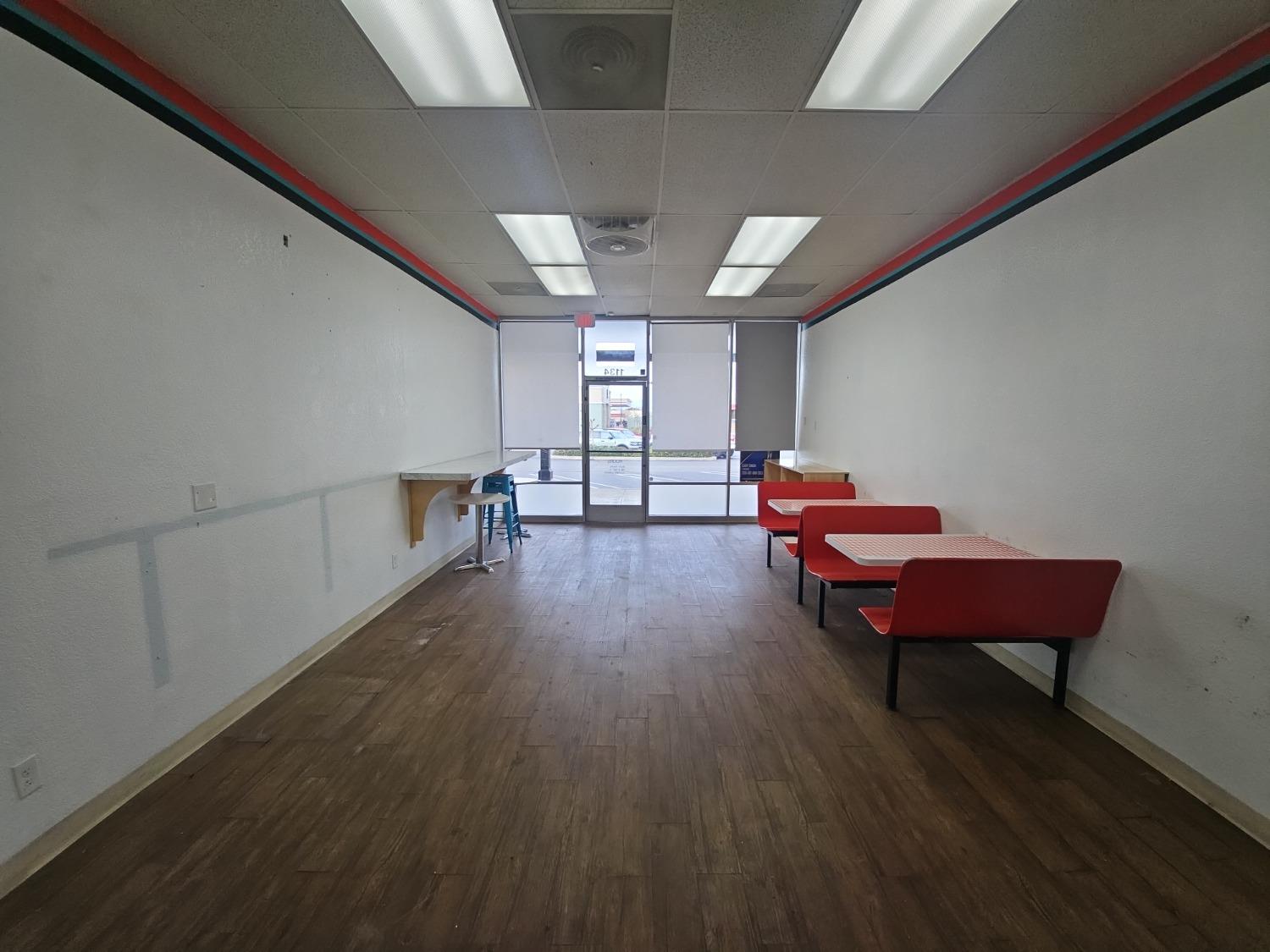 Detail Gallery Image 10 of 25 For 1134 N Main St, Manteca,  CA 95336 - – Beds | – Baths