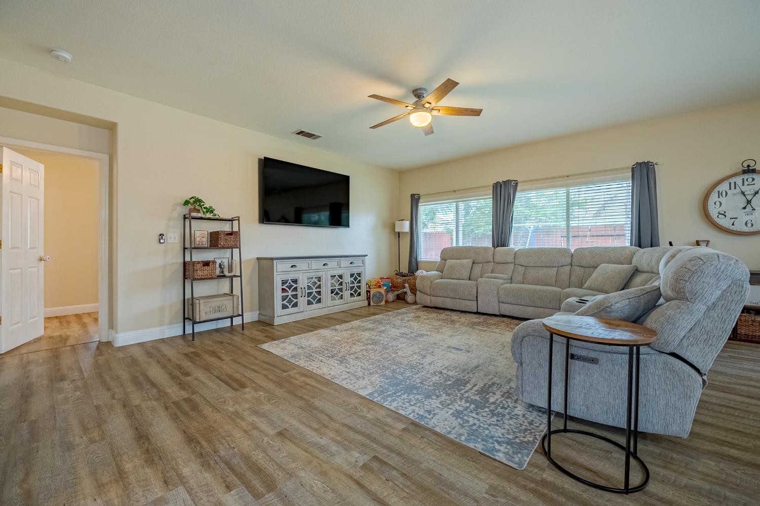 Stoney Creek Court, Atwater, California image 30