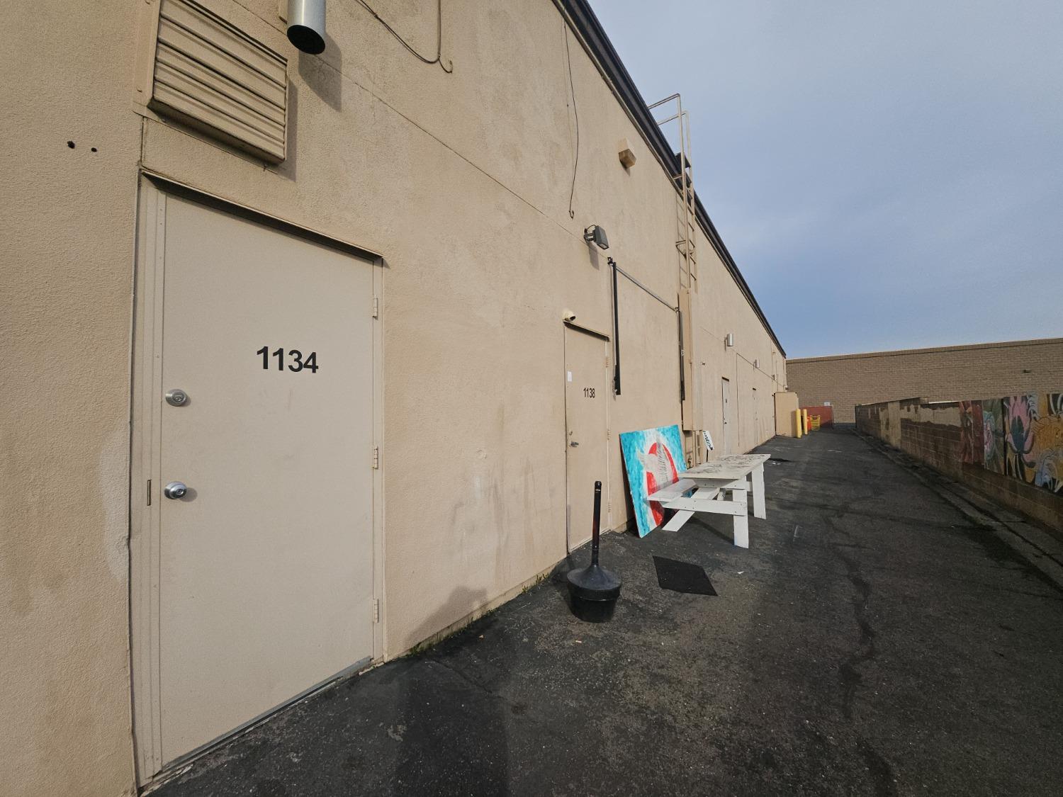 Detail Gallery Image 25 of 25 For 1134 N Main St, Manteca,  CA 95336 - – Beds | – Baths